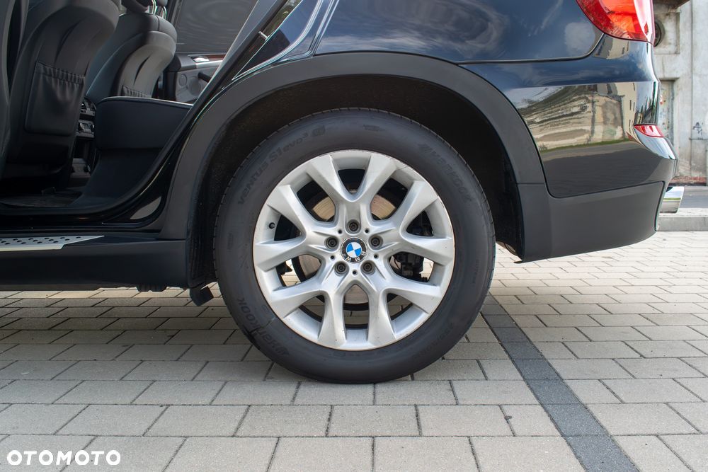 BMW X5 xDrive35i - 19