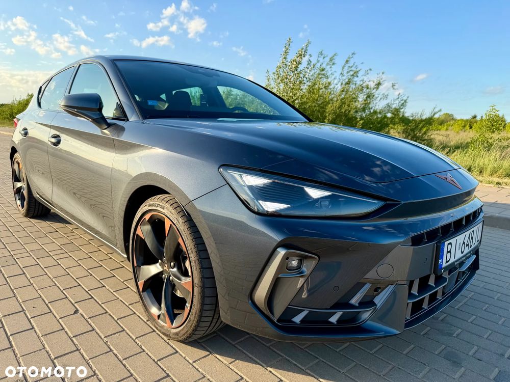 Cupra Leon 1.5 eTSI mHEV DSG - 3