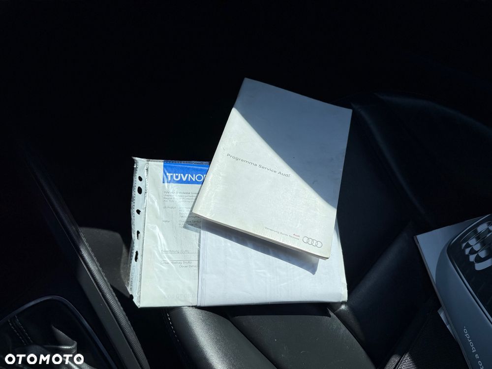 Audi A1 3-drzwiowe 1.4 TFSI S tronic S line edition m S line Sportpaket - 24