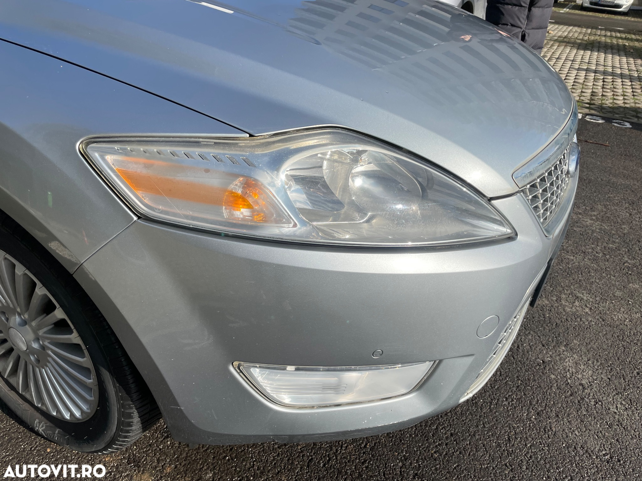 Ford Mondeo - 9