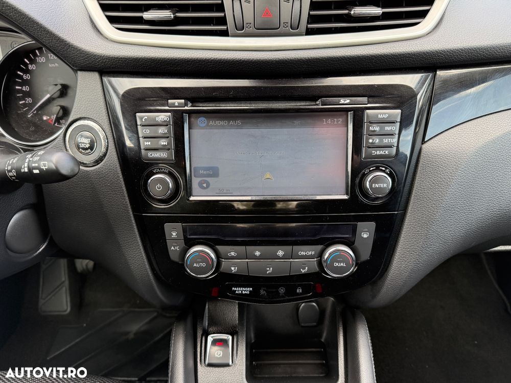 Nissan Qashqai 1.5 DCI Start/Stop Tekna - 12