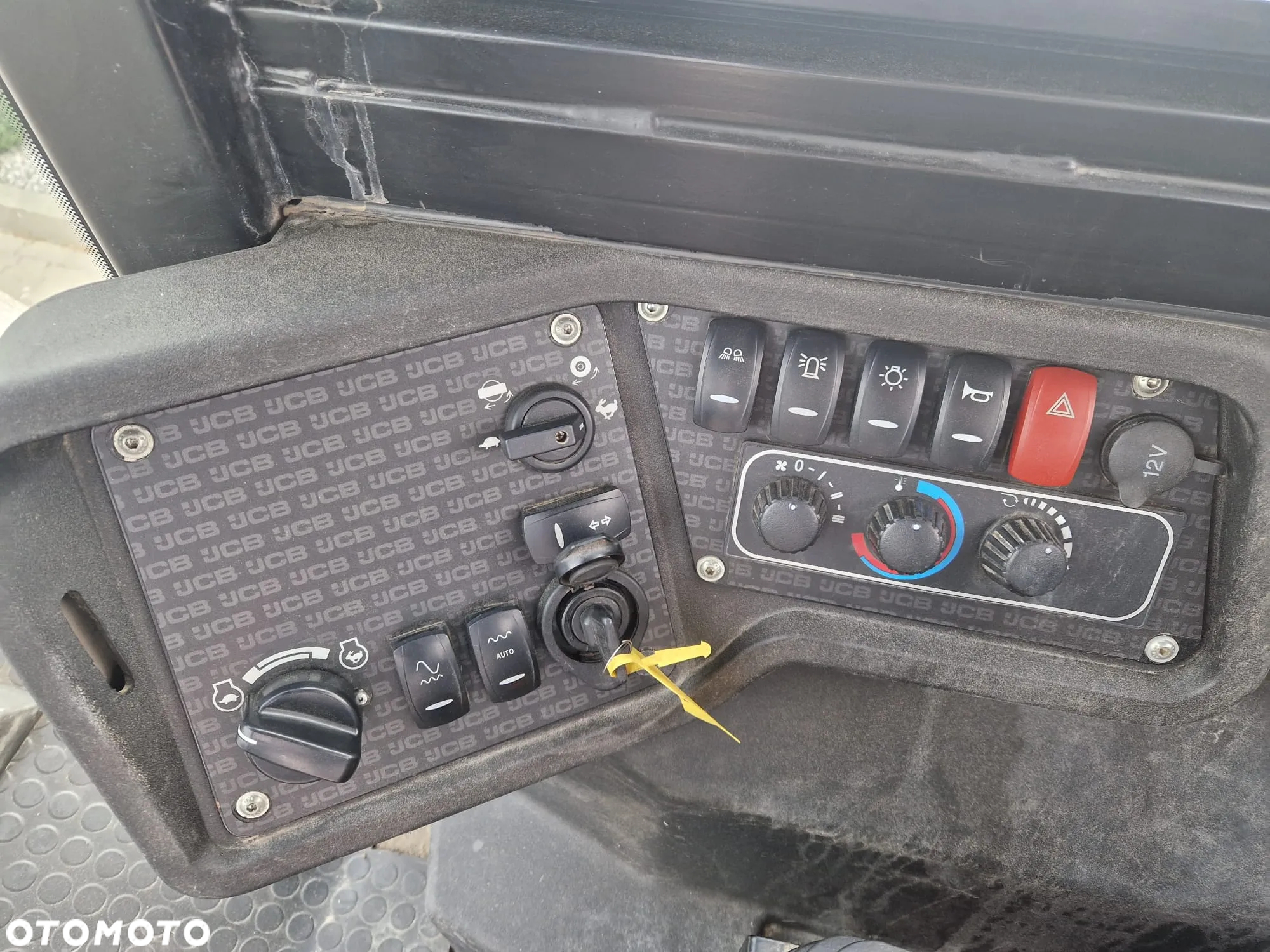 JCB Vibromax VM 137 D * 2015r. * walec do gruntu * - 20