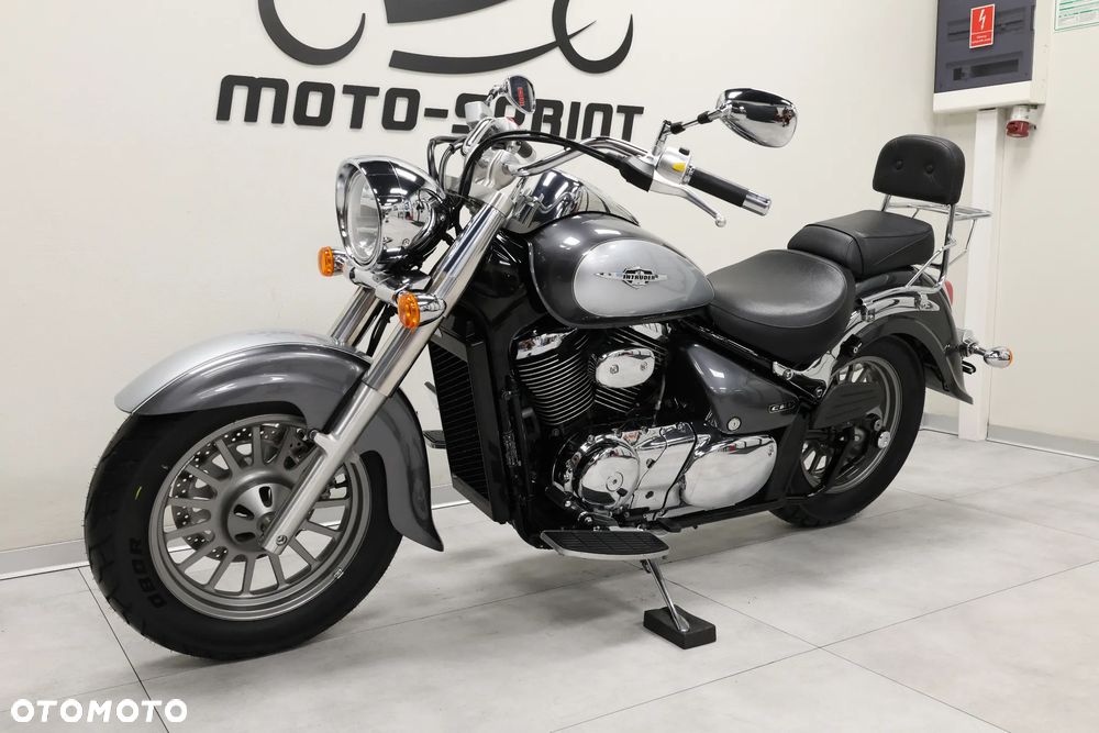 Suzuki VL 800 Volusia - 4