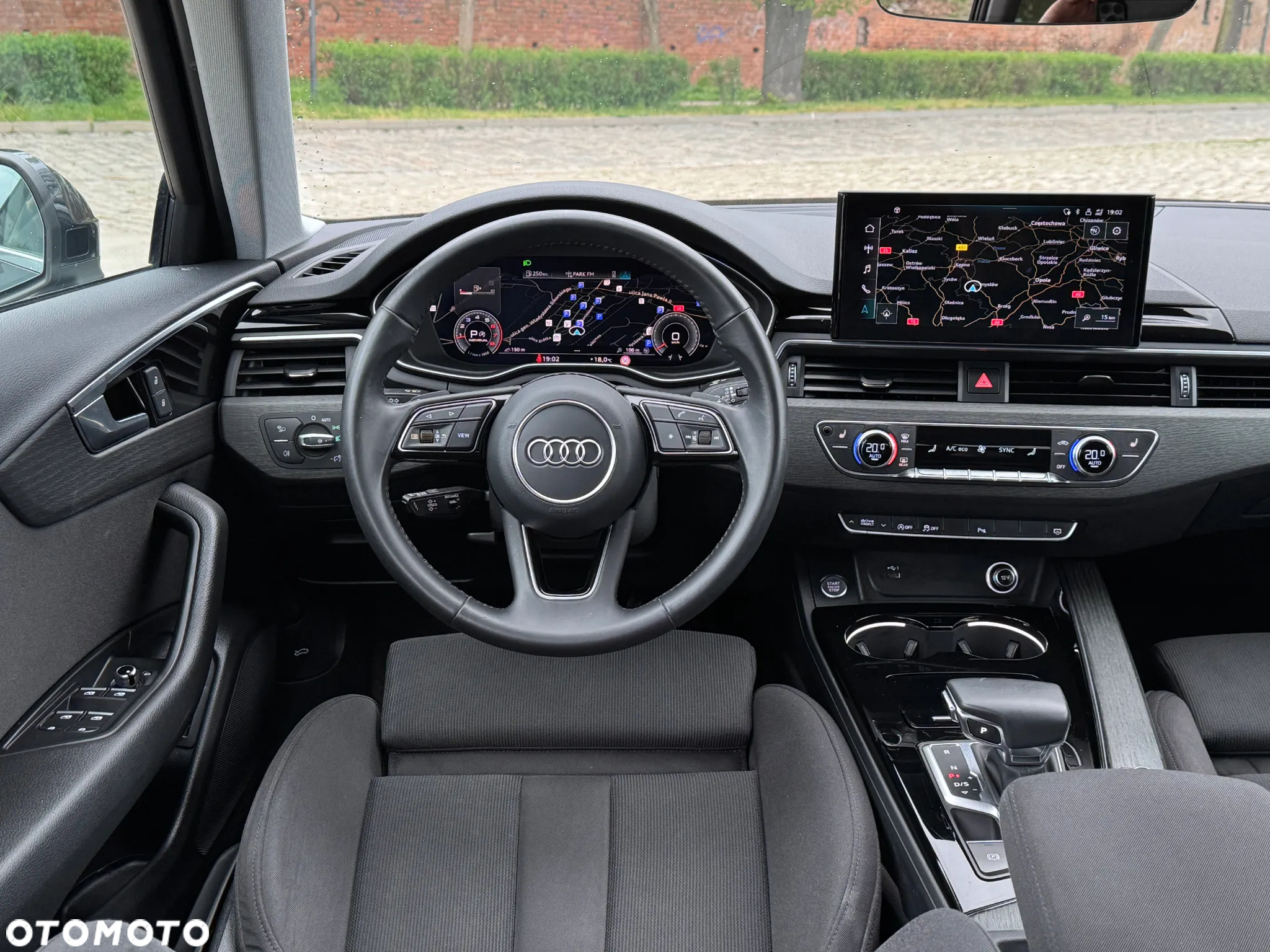 Audi A4 Avant 35 TFSI S tronic sport - 16