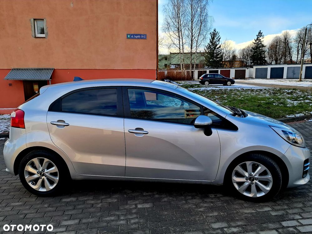 Kia Rio 1.4 M - 5