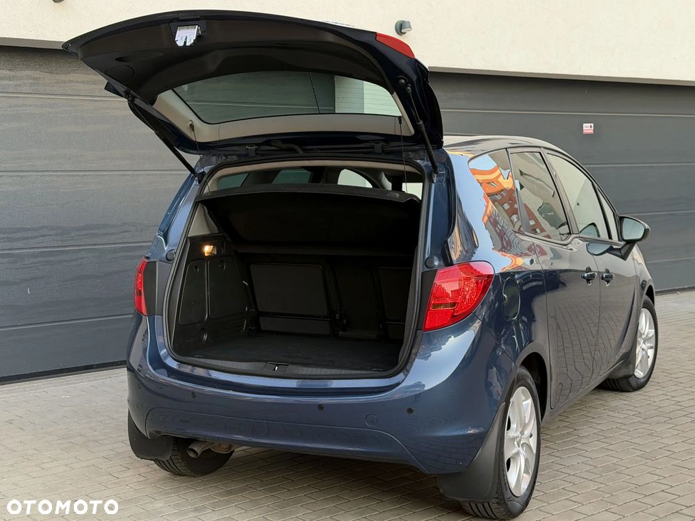 Opel Meriva - 12