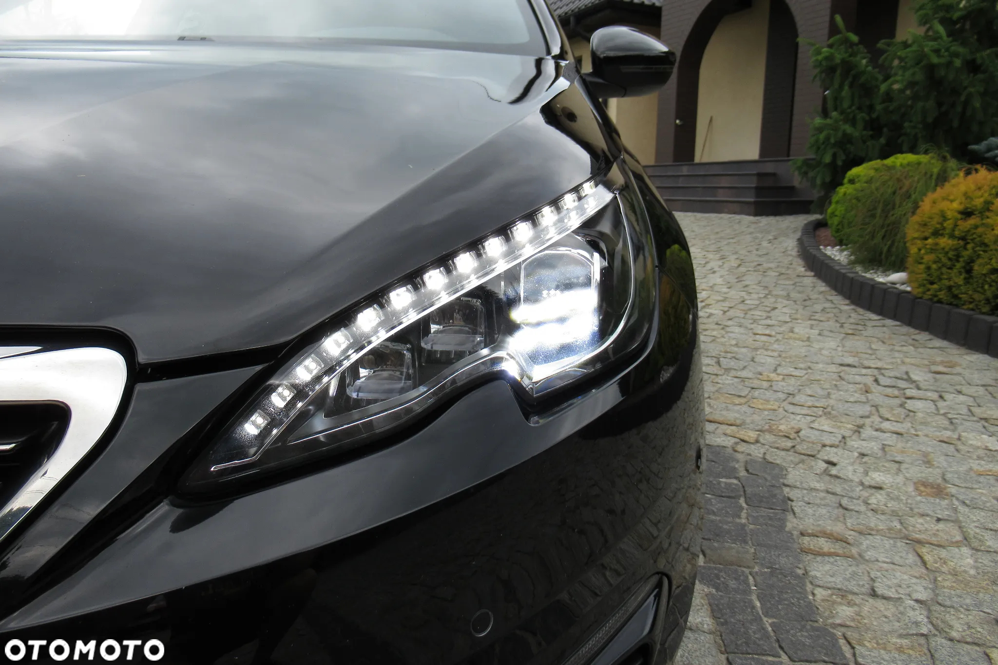 Peugeot 308 SW BlueHDi 180 EAT6 GT - 15
