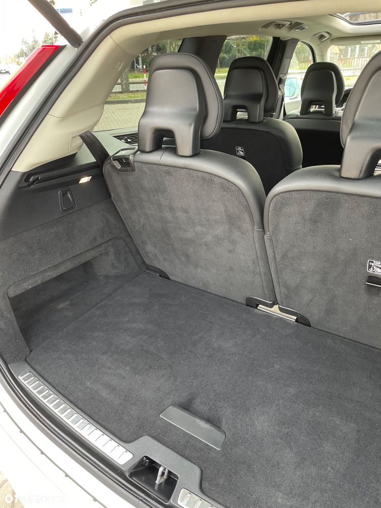 Volvo XC 90 T6 AWD Momentum - 12