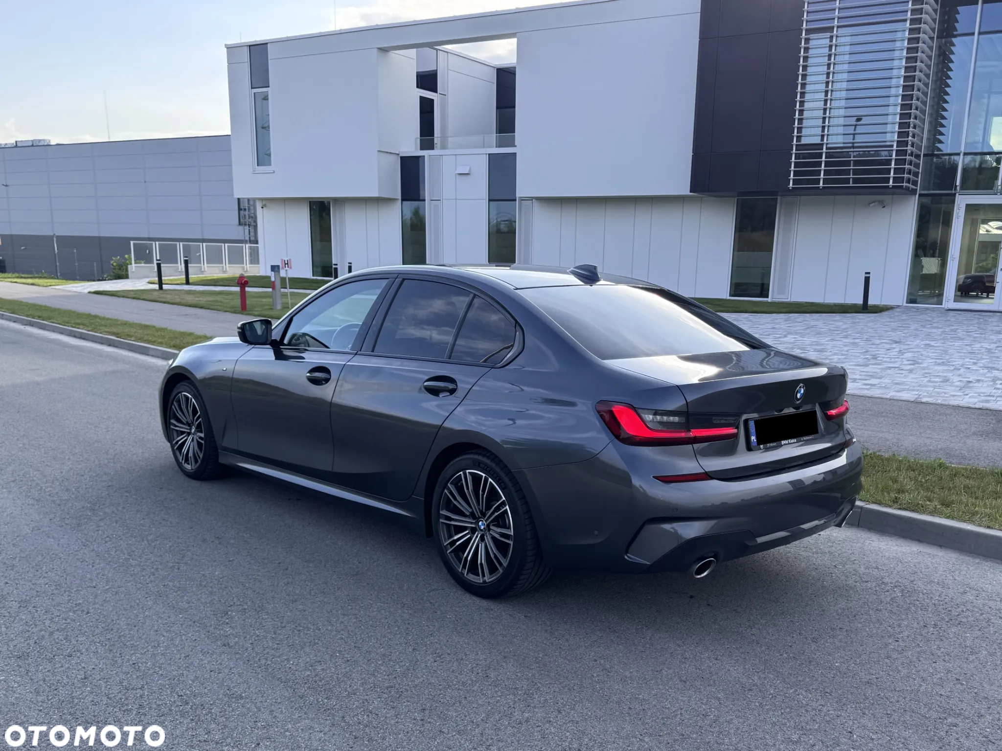 BMW Seria 3 320d M Sport sport - 8
