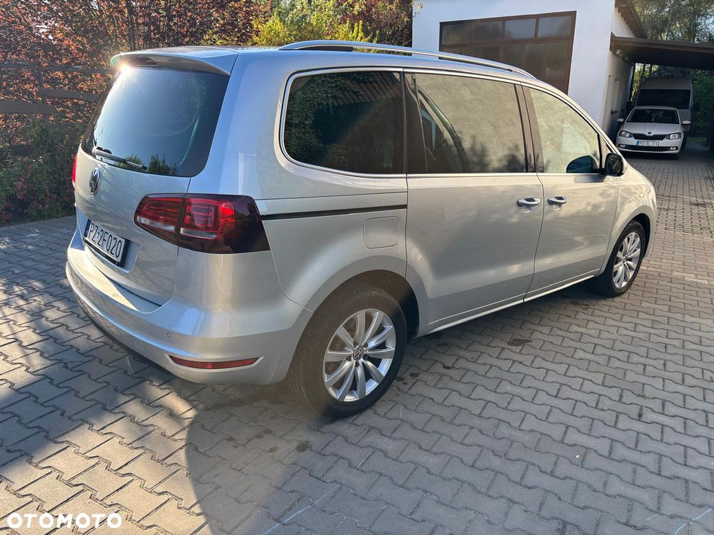 Volkswagen Sharan 2.0 TDI BMT Trendline DSG - 14