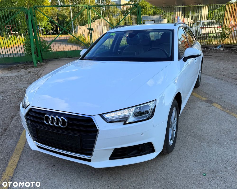 Audi A4 Avant 2.0 TDI DPF multitronic Attraction - 13