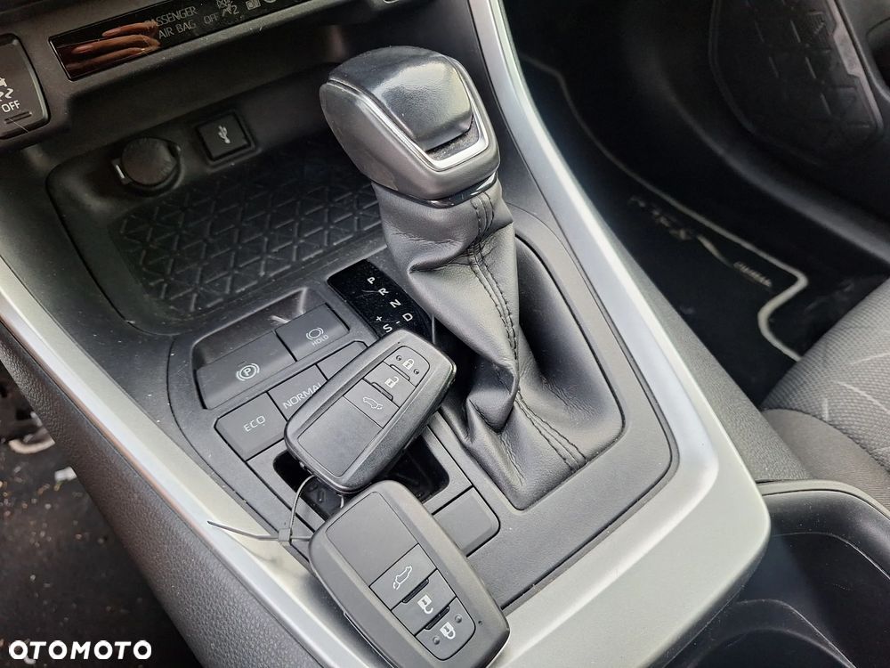 Toyota RAV4 2.5 4x2 Comfort - 11