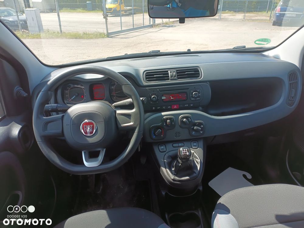 Fiat Panda 1.2 Lounge EU6 - 9
