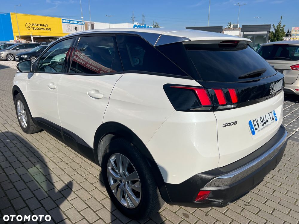 Peugeot 3008 1.6 BlueHDi Allure S&S EAT6 - 5