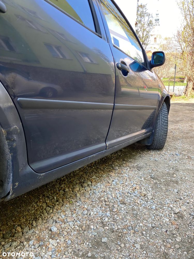 Volkswagen Golf 1.9 TDI Comfortline - 8