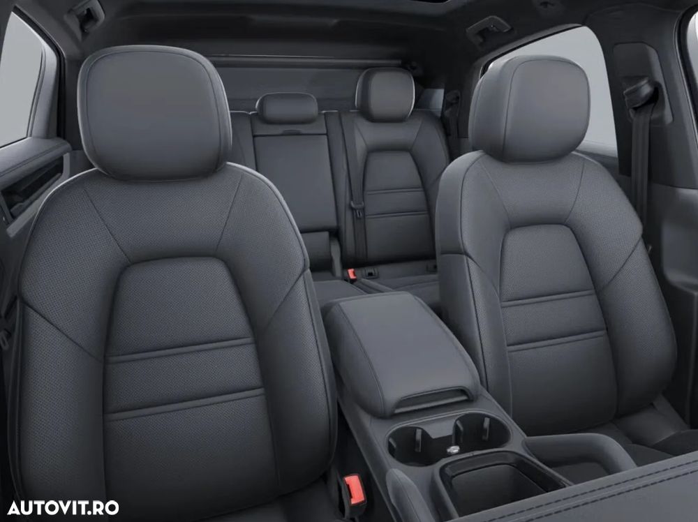 Porsche Cayenne Coupe - 5