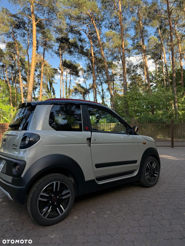 Microcar M.GO - 5