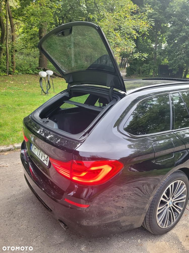 BMW Seria 5 520d xDrive Sport Line sport - 12