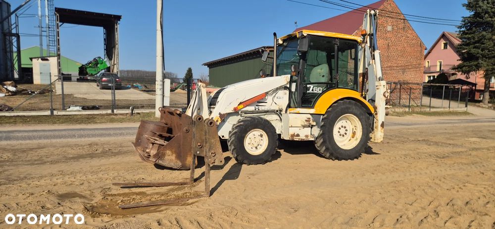 Fermec terex case 760, 3 łyżki , widły, - 17