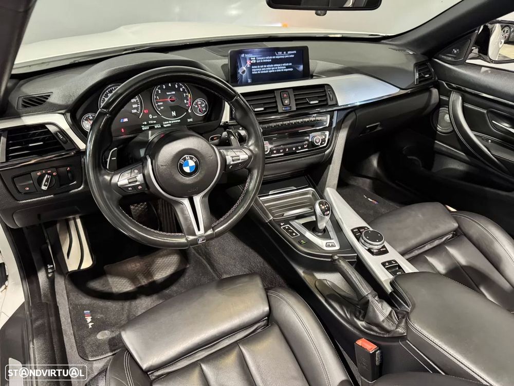 BMW M4 Auto - 44