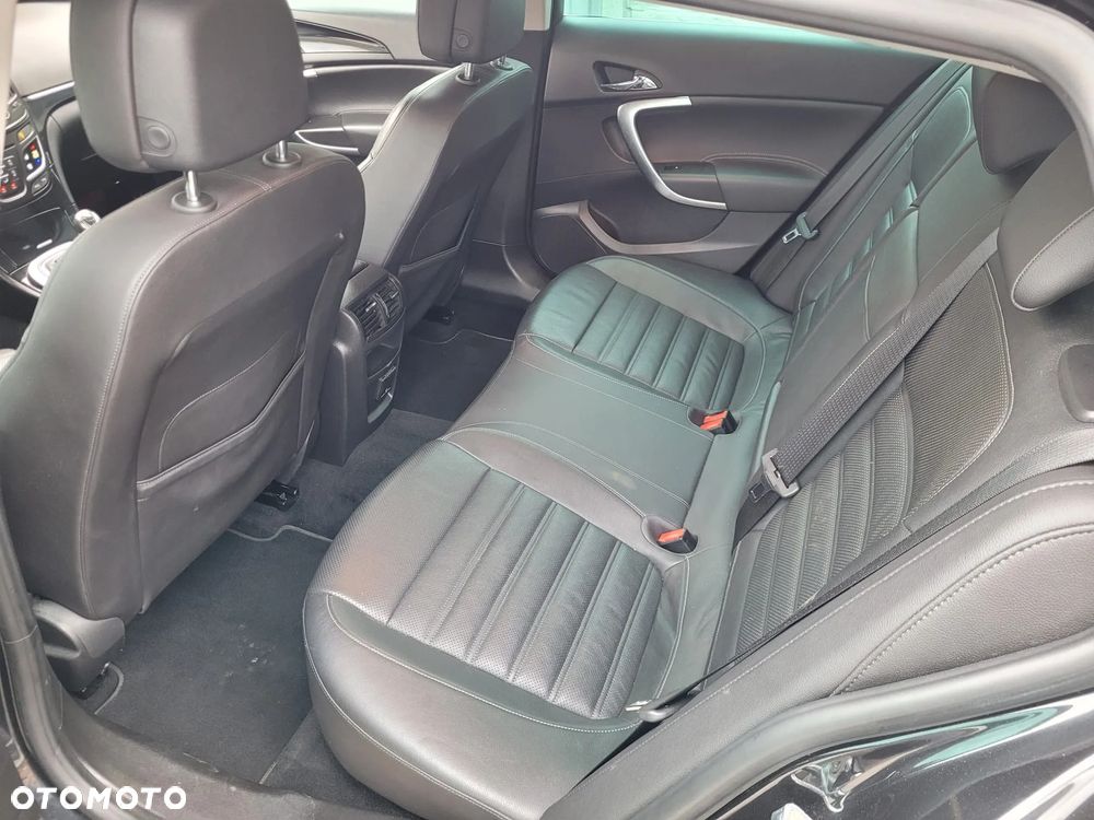 Opel Insignia - 9
