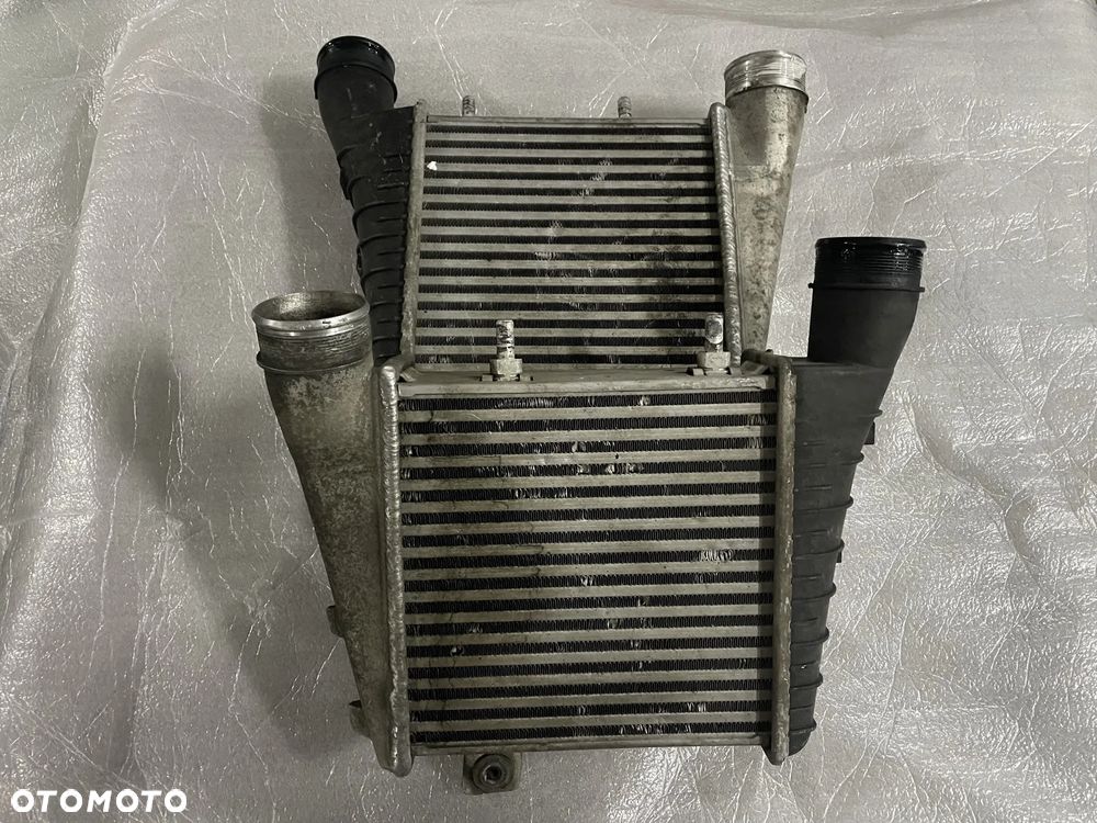 Audi A8 D4 4H intercooler 4.2TDI - 1