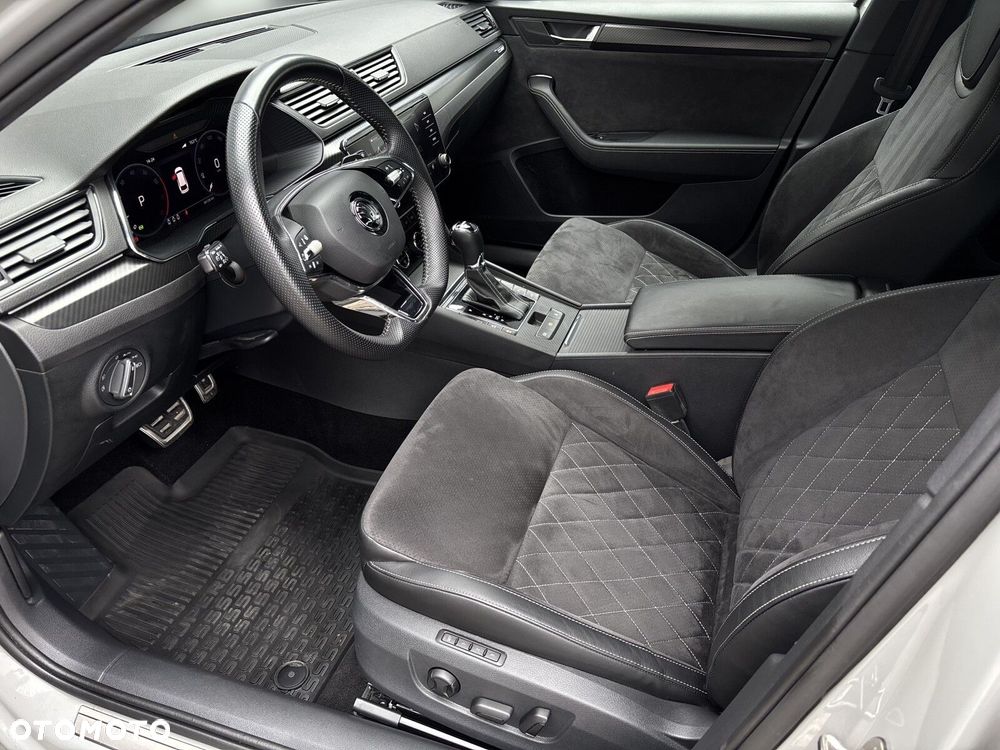 Skoda Superb 2.0 TSI Sportline DSG - 13