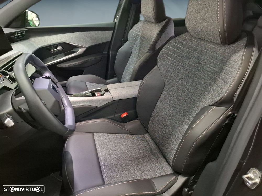 Peugeot E-3008 73 kWh Allure - 9