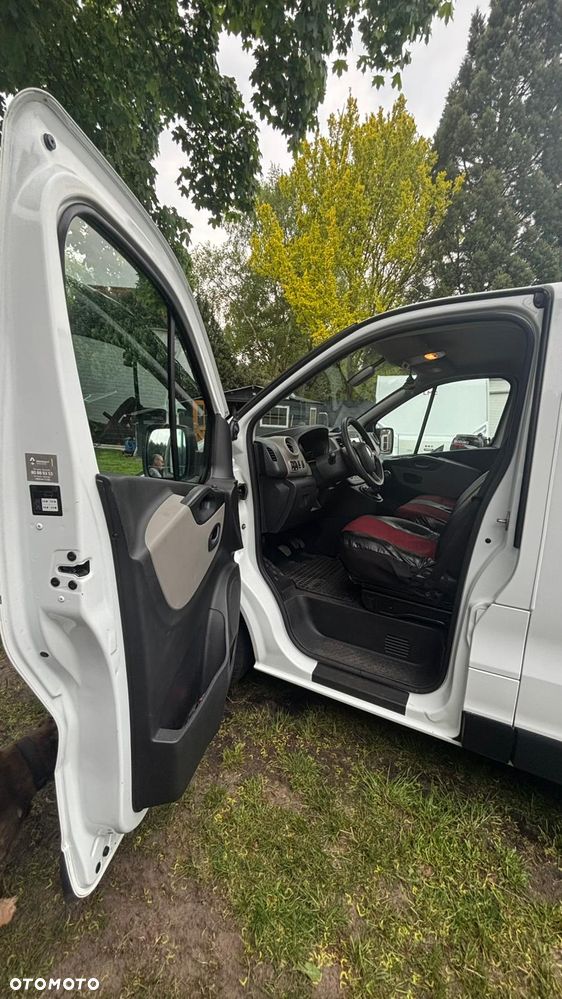 Renault Trafic - 13