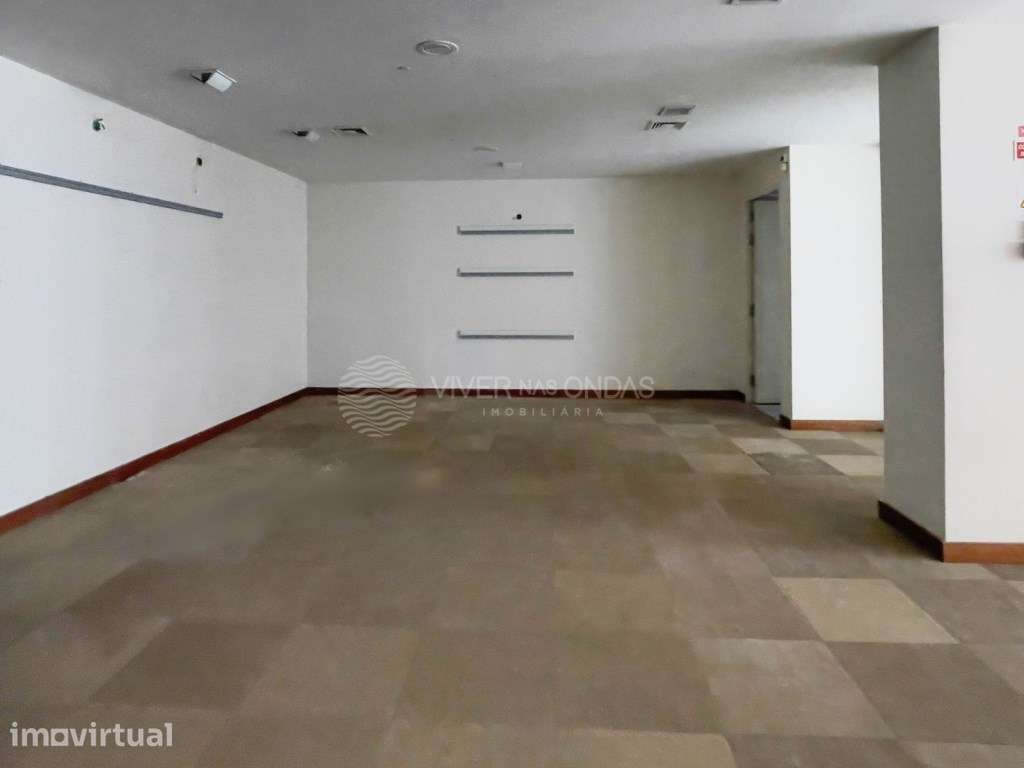 Estabelecimento comercial, no Bonfim - Porto. - Grande imagem: 3/23