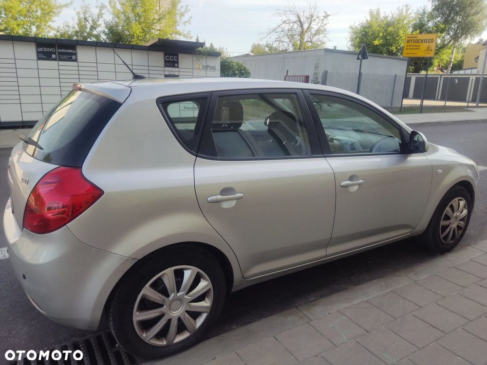 Kia Ceed 1.6 Crdi Comfort - 7