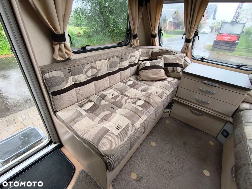 SWIFT COASTLINE EXCEL 550 - 32