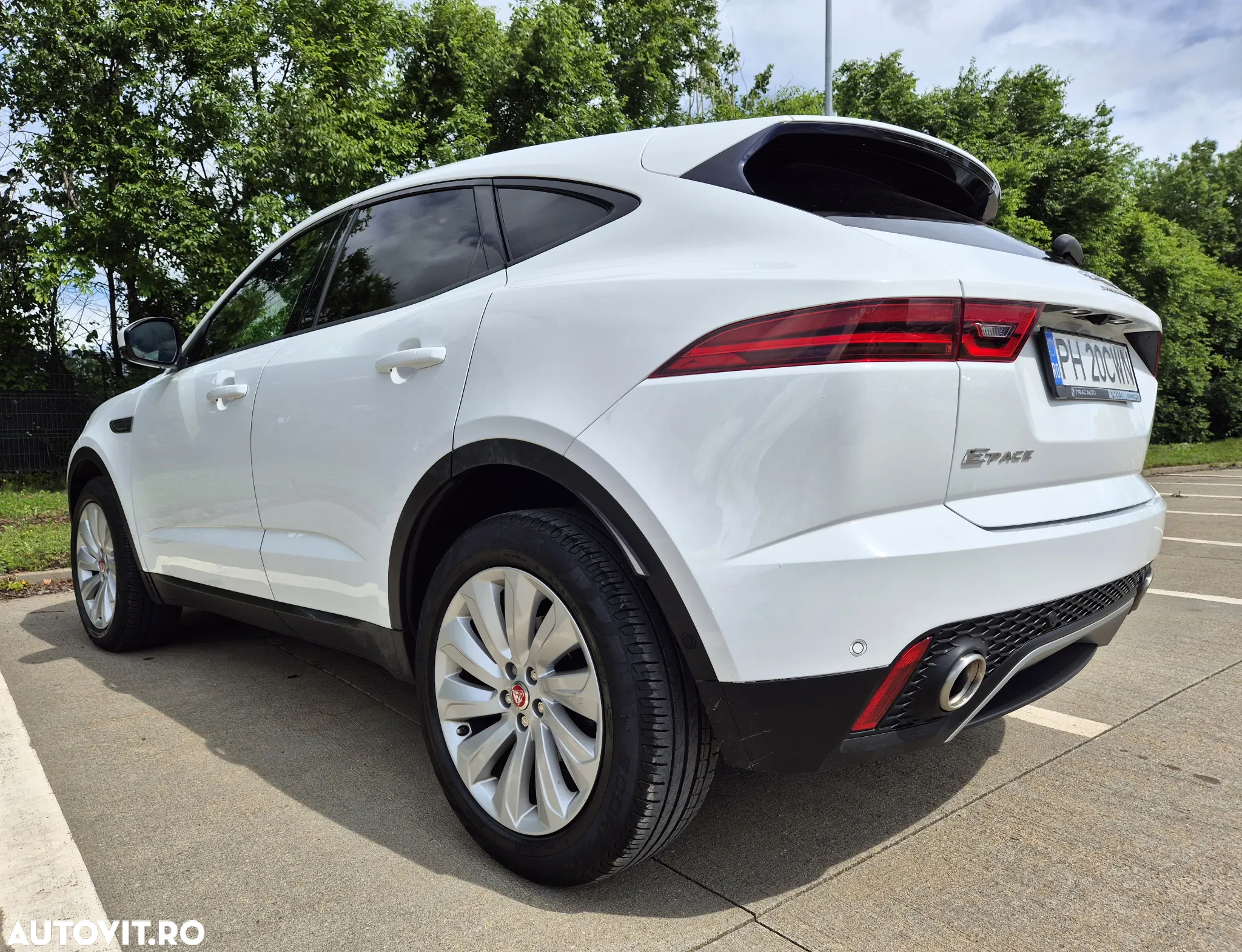 Jaguar E-Pace D150 AWD SE - 14