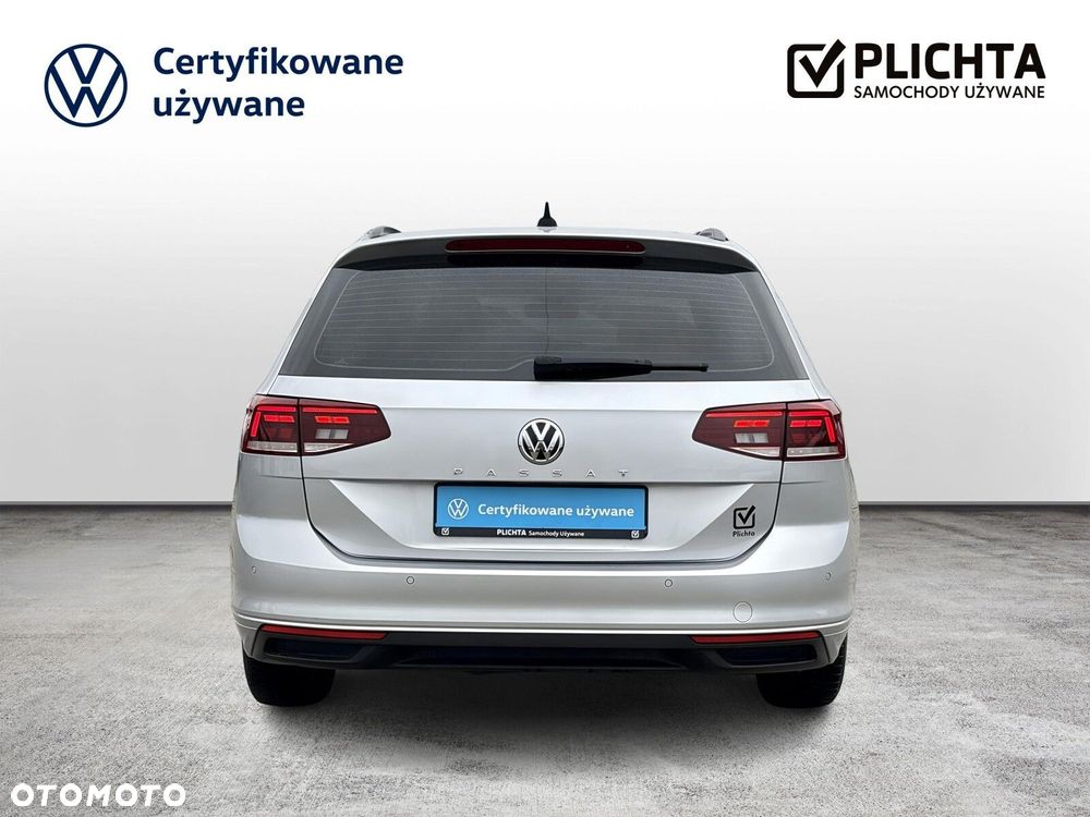 Volkswagen Passat 1.5 TSI EVO Essence DSG - 4