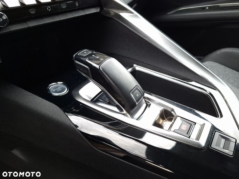 Peugeot 3008 BlueHDi 120 Stop & Start EAT6 Allure - 10