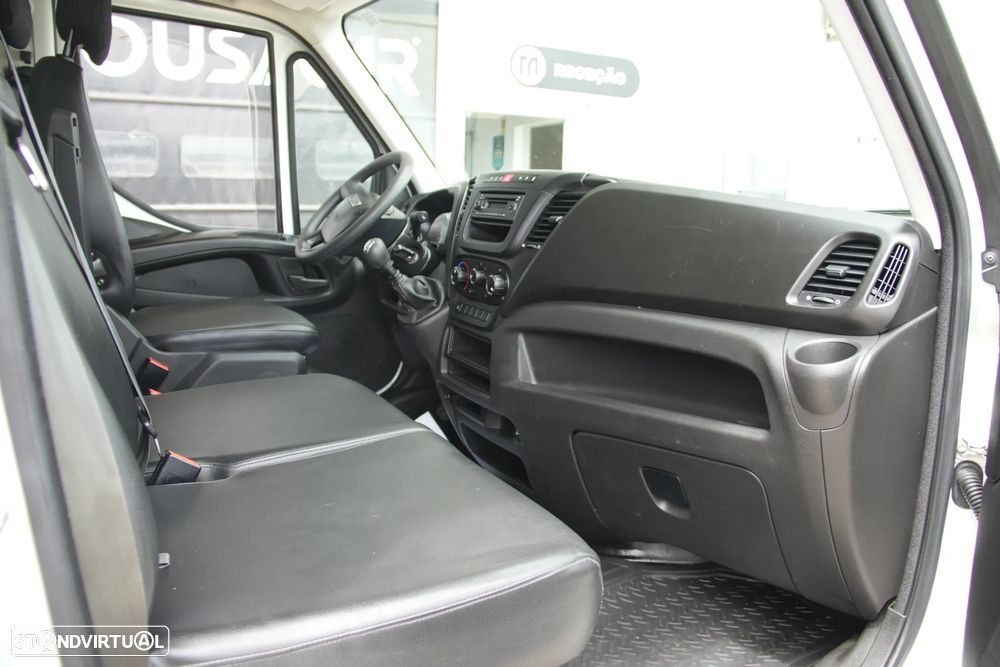 Iveco Daily 35-140 2.3td 140cv - 11