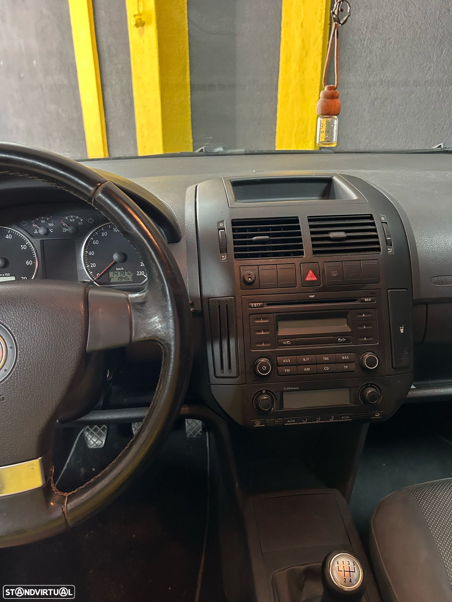 VW Polo 1.2 Live - 8