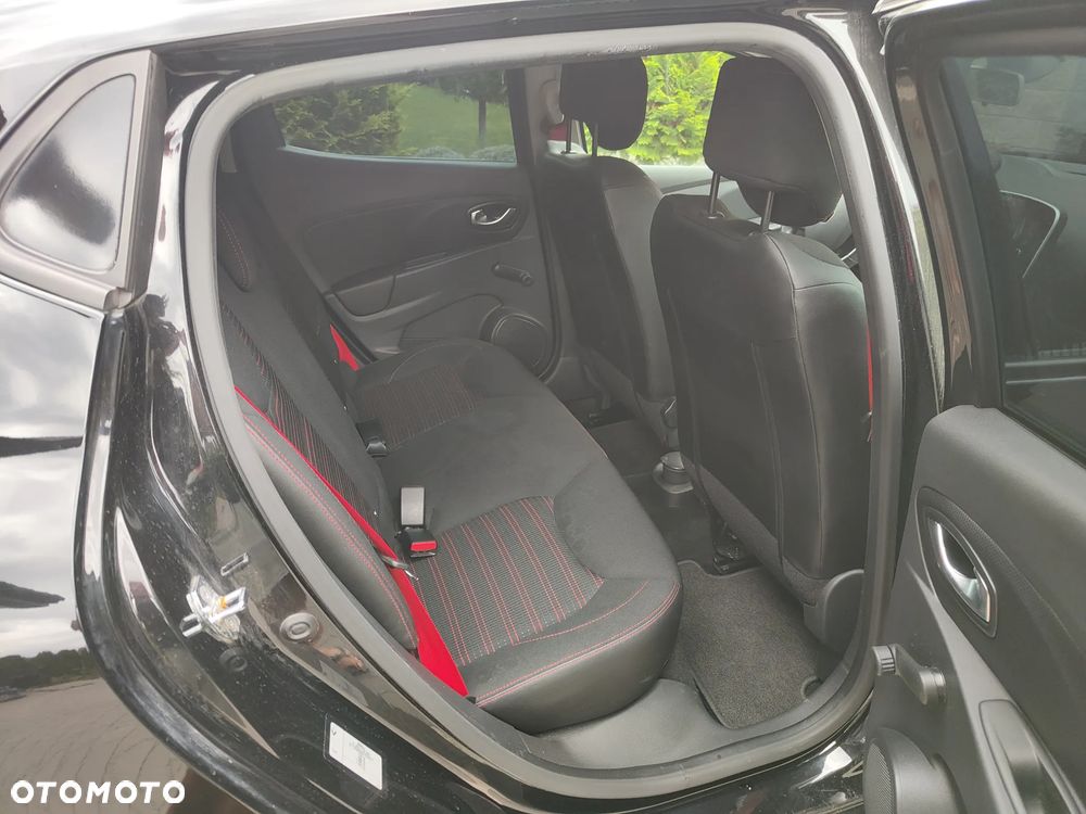 Renault Clio 1.6 Turbo R.S EDC Sport - 9