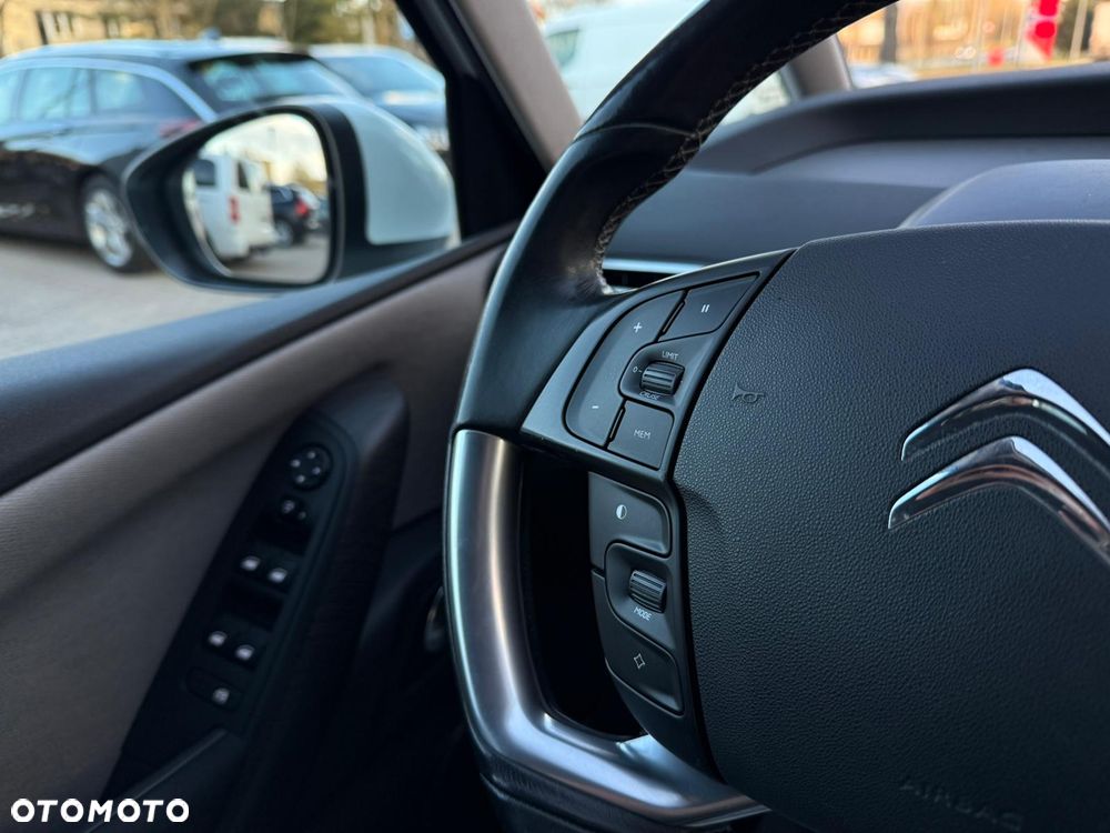 Citroën C4 Picasso BlueHDi 120 Exclusive - 30