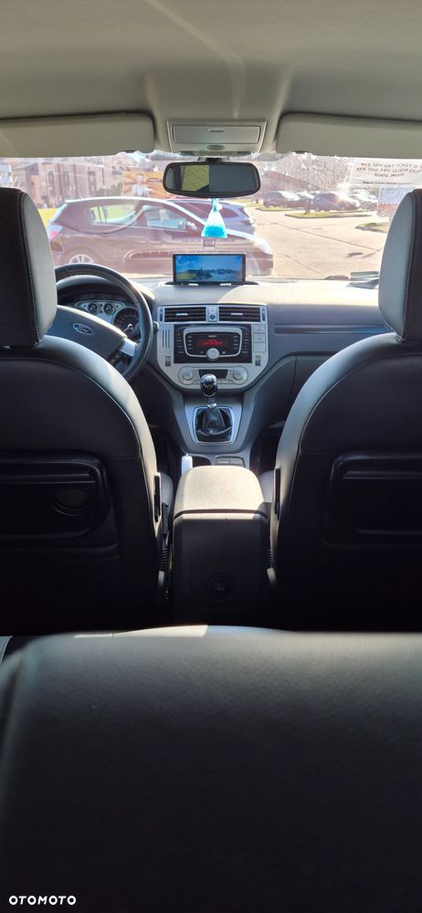 Ford Kuga 2.0 TDCi Titanium - 8