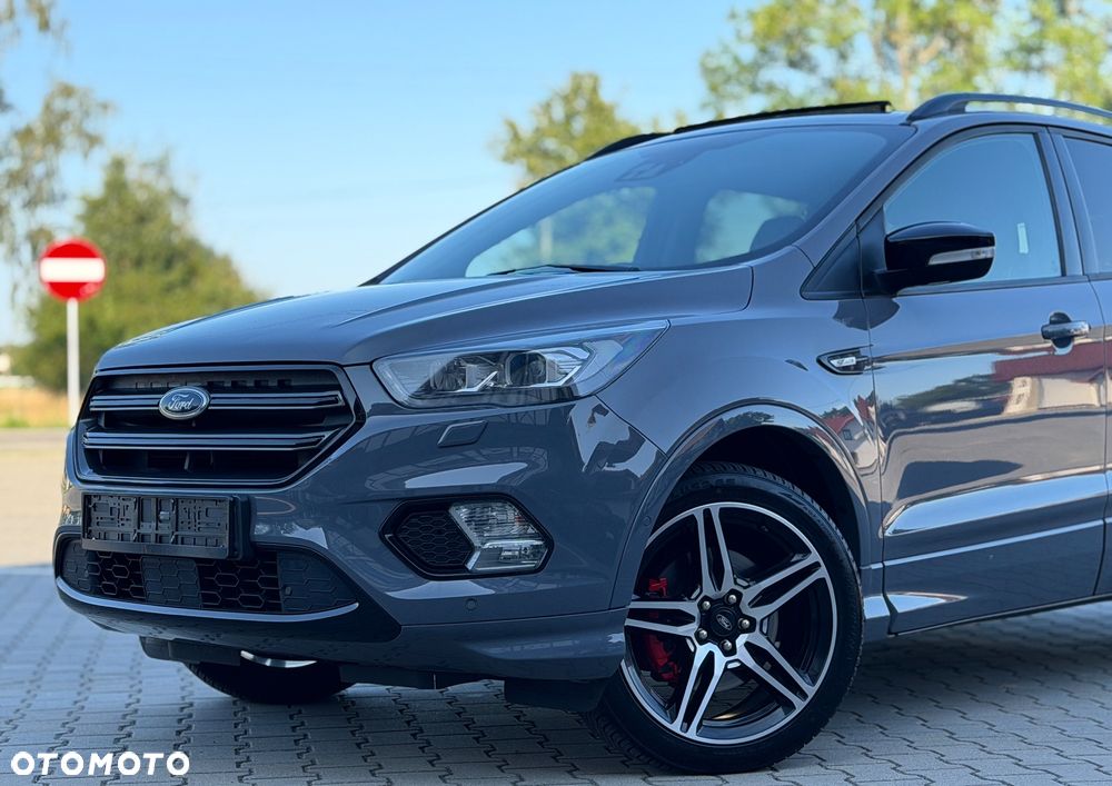 Ford Kuga 2.0 TDCi 4x4 ST-Line - 4