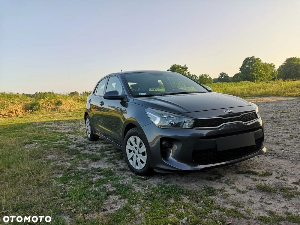 Kia Rio - 3