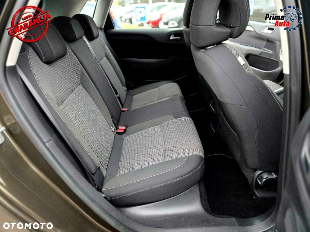 Citroën C4 - 4