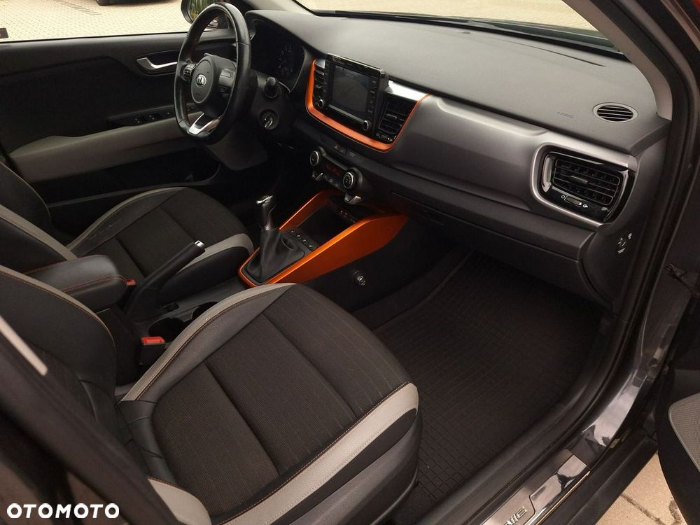 Kia Stonic 1.4 L - 27