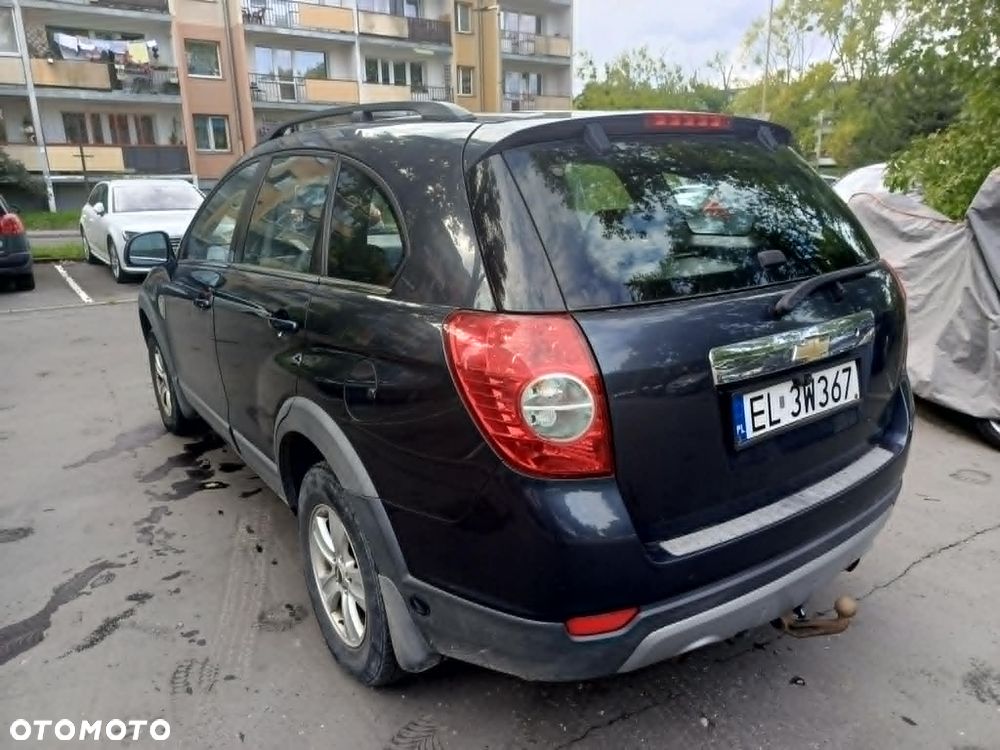 Chevrolet Captiva 2.4 LS - 9