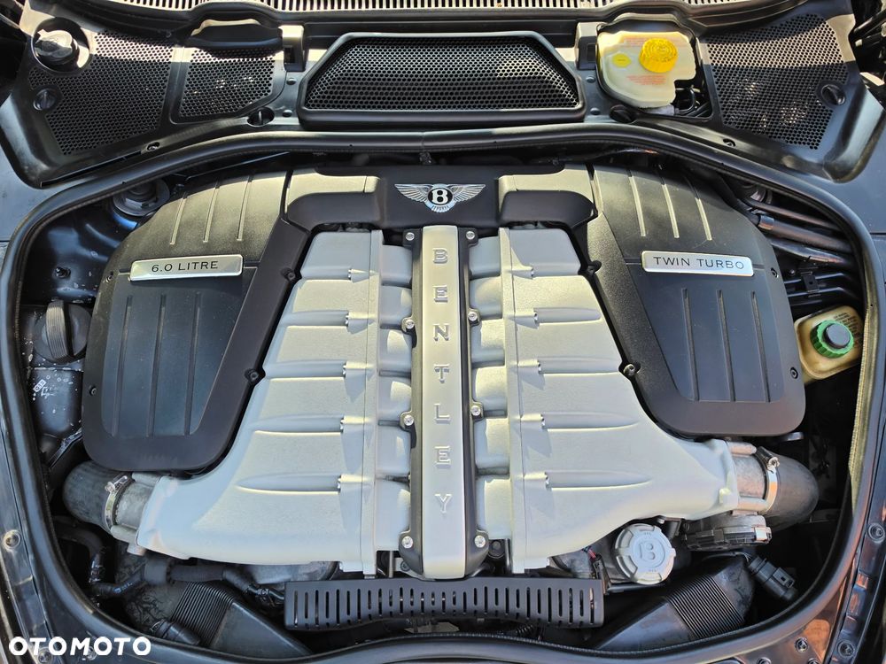 Bentley Flying Spur - 5
