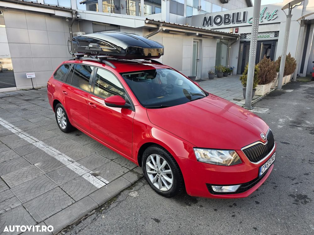 Skoda Octavia 1.6 TDI (Green tec) DSG Style - 10