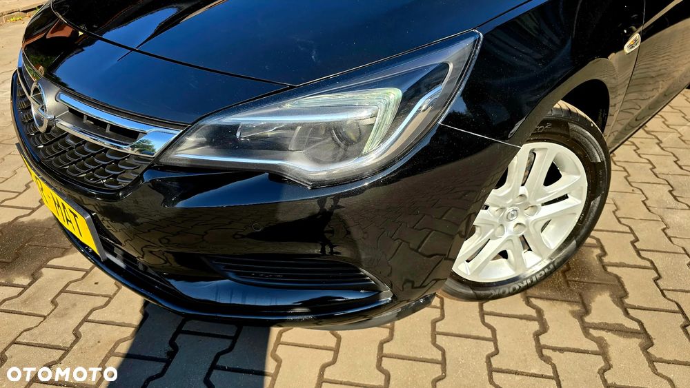 Opel Astra 2018 photo 4