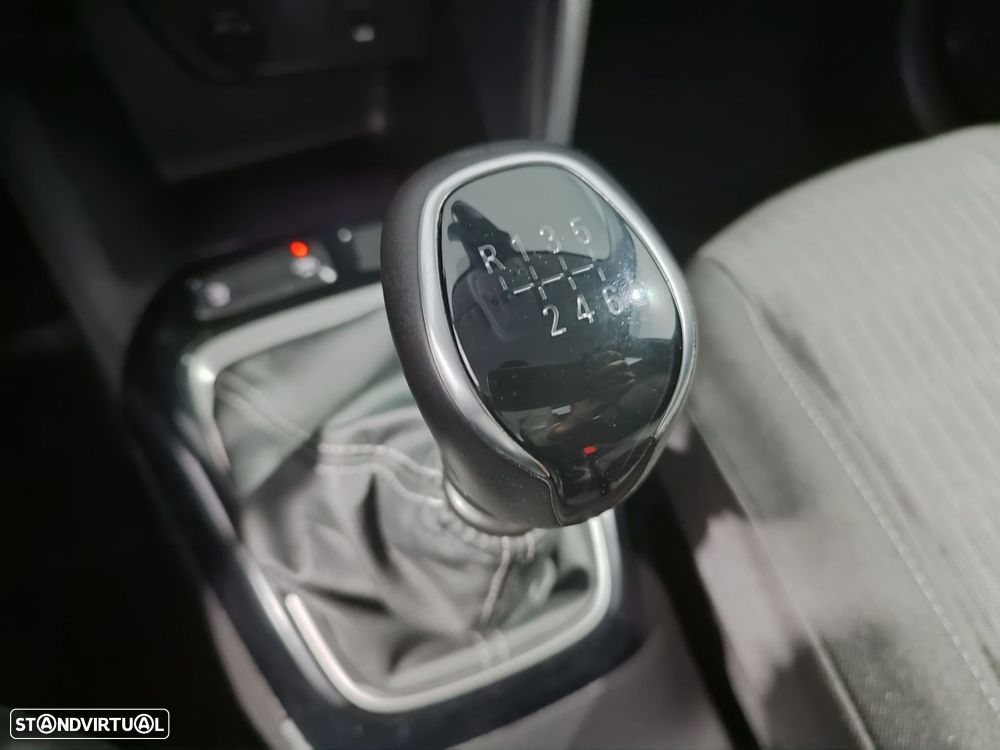 Opel Corsa 1.5 D Elegance - 26