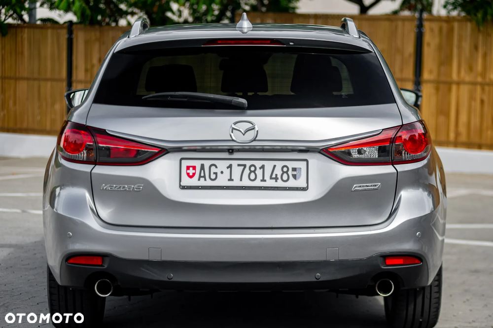 Mazda 6 - 8